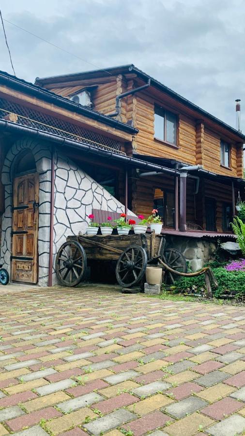 Будинок В Горах Поляна Екстериор снимка